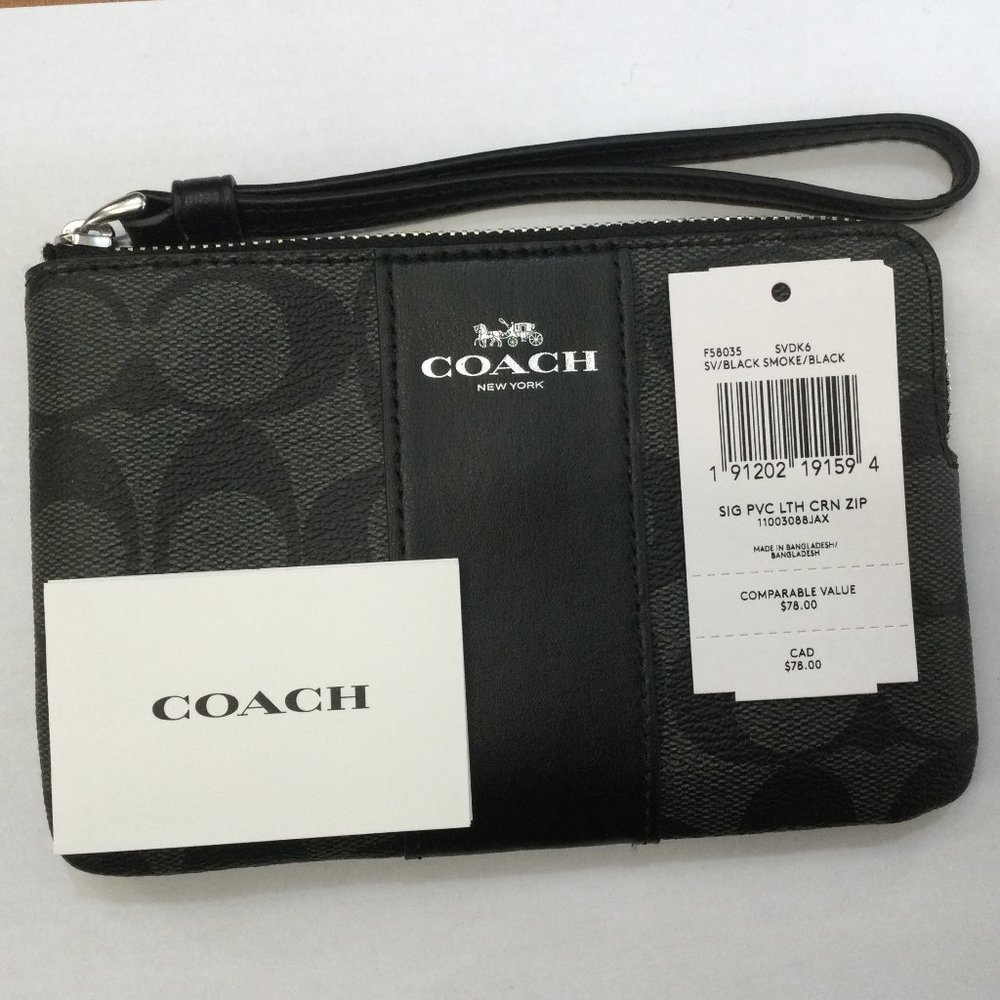 Coach NWT Authentic Corner Zip Wristlet signature PVC black/smoke - Picture 3 of 4
